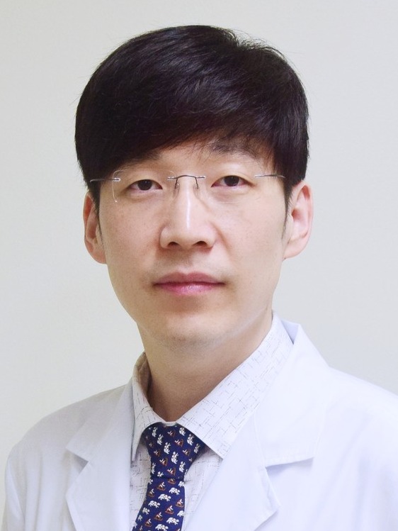 Jun Hwa Hong