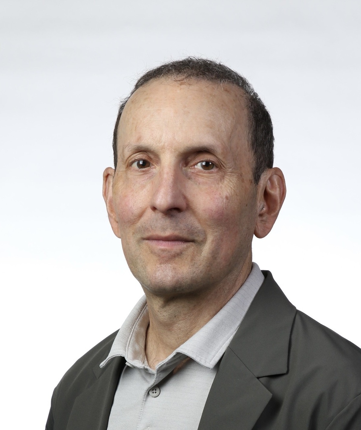 Daniel J. Drucker