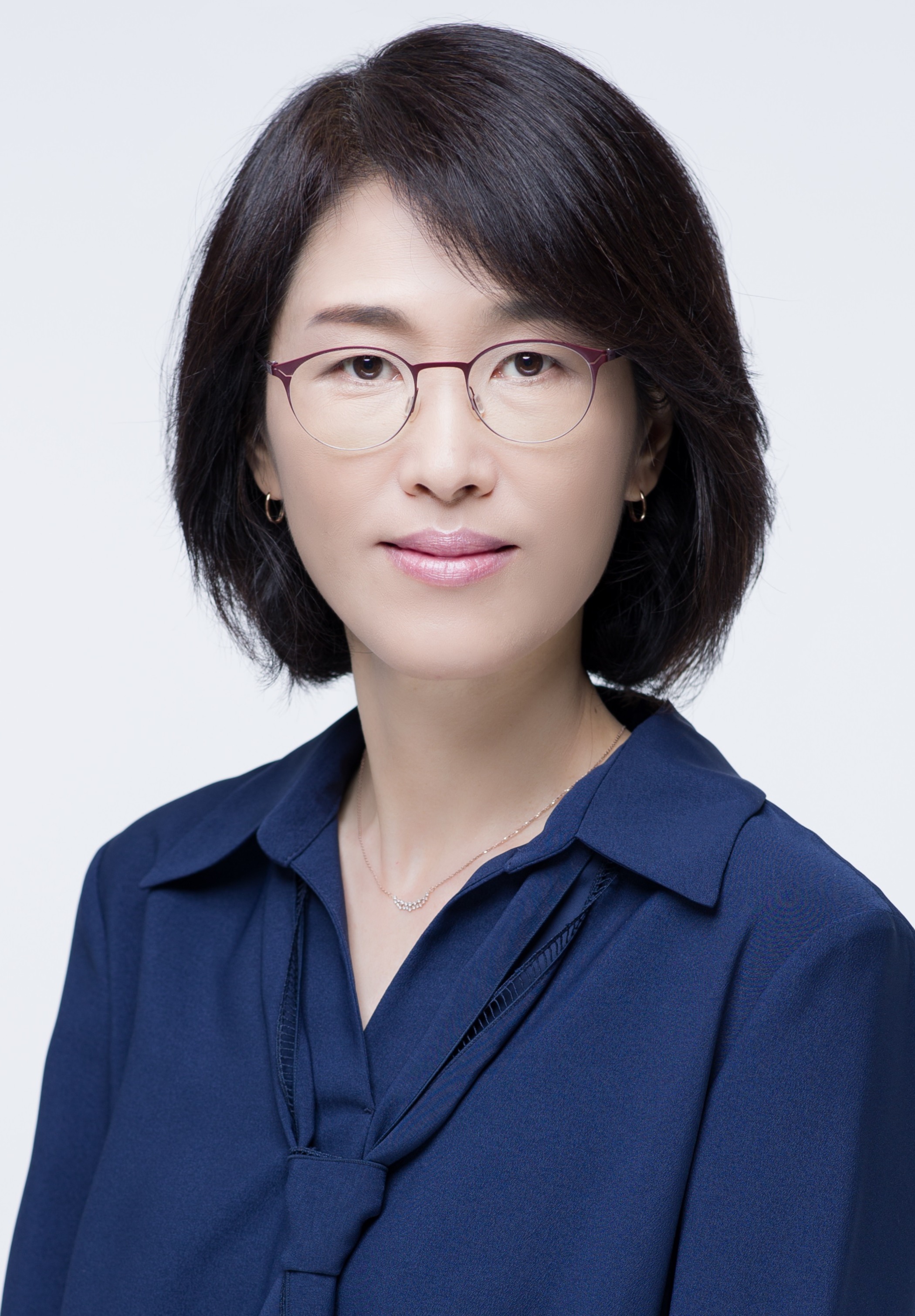 Mi-Kyung Kim